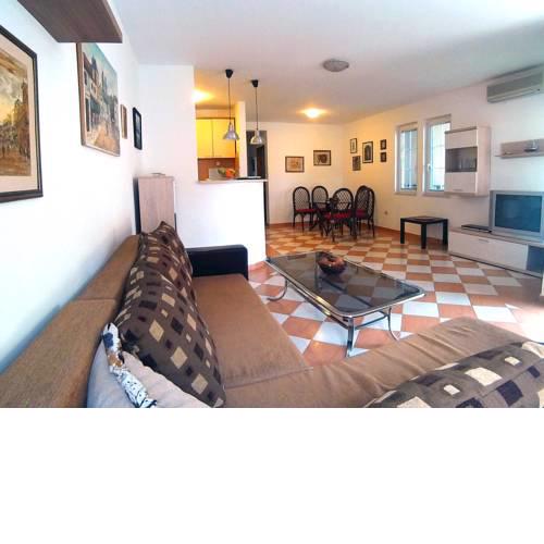 Green Apartman