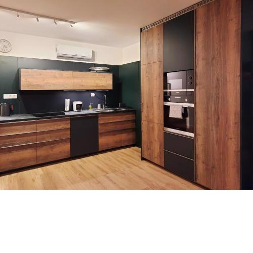 Green Door Apartment