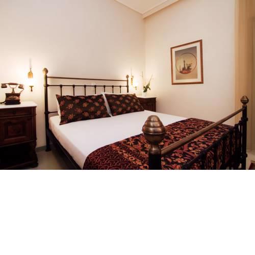 Green Hill Hotel