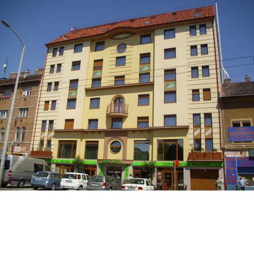 Green Hotel Budapest