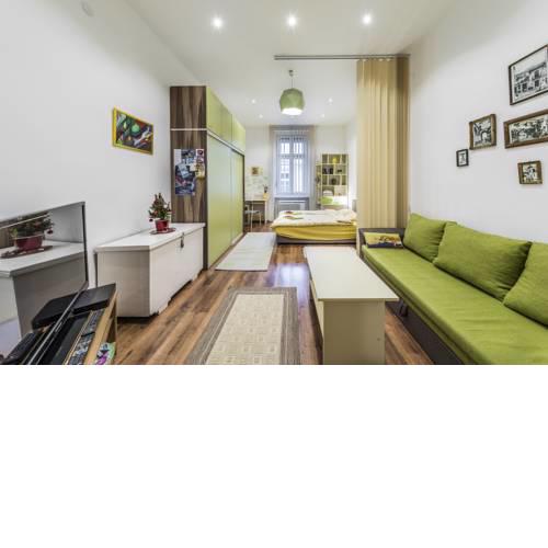 Green Thea Apartment / Free Parking