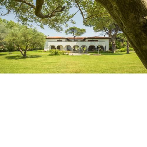 Greenlea Beachfront Villa, Spathies