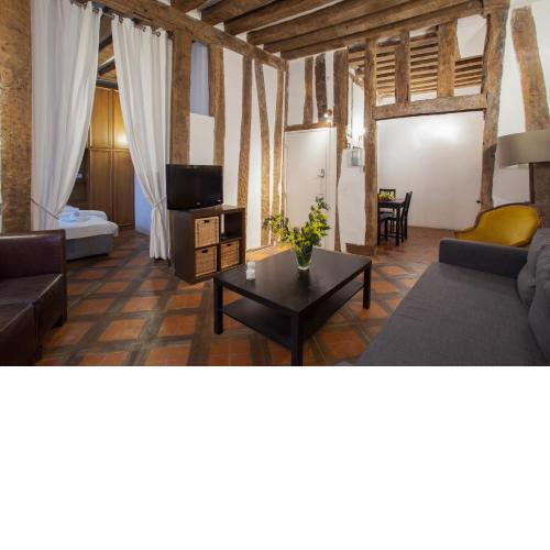 Gregoire Apartment