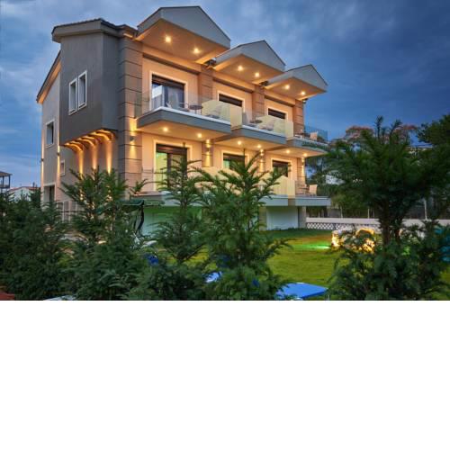 Grey House Apartments