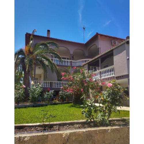 Grivas House