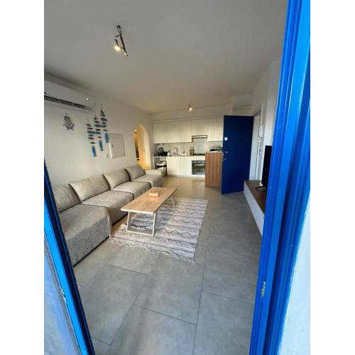 ground studio in marassi greek with garden exm 76