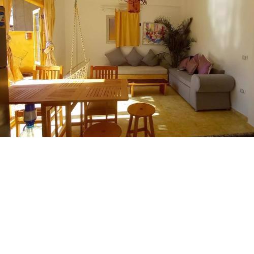 Grounding Dahab 1BR with Garden