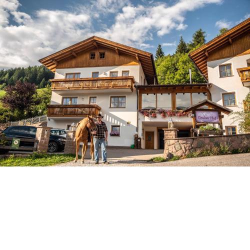 Gruberhof Coll