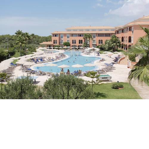 Grupotel Macarella Suites & Spa
