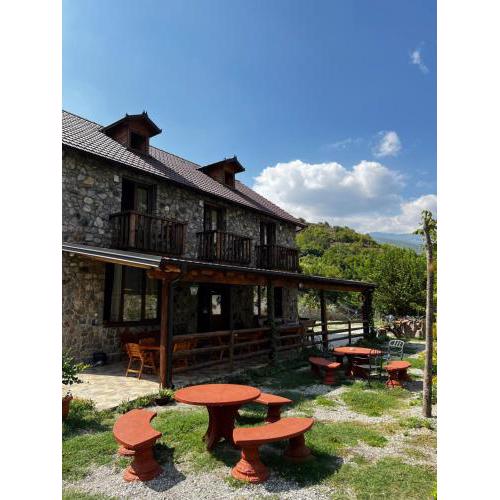 Guest House Aprripe Guri