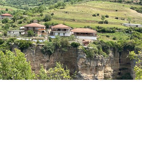 Guest House Bracaj