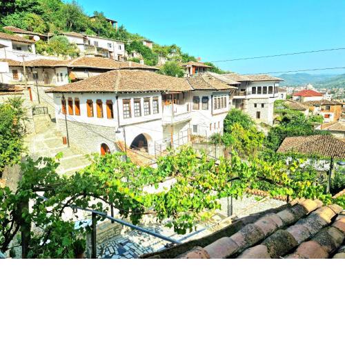 Guest House Gjergo, HISTORIC CENTER