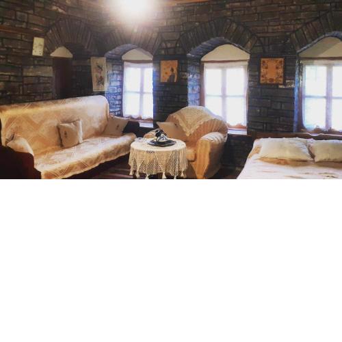guest house in buhal