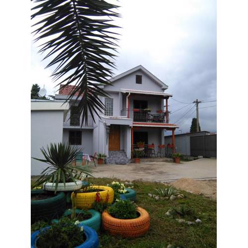 Guest House Lola