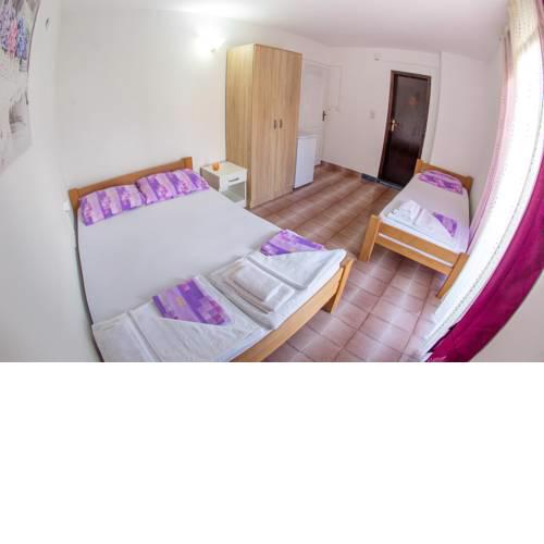 Guest House Lotos