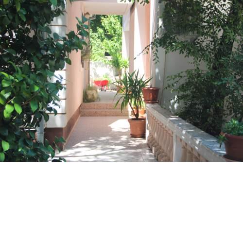Guest House Monica
