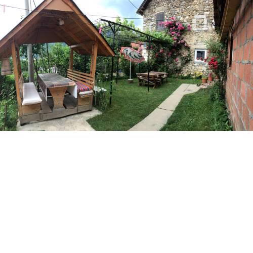 Guest House Ulaj