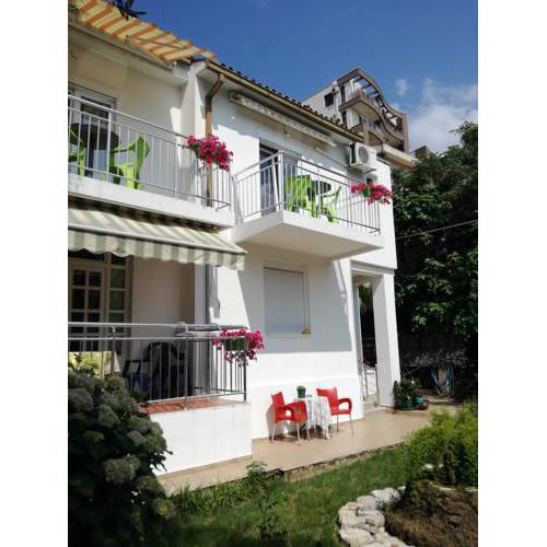 Guest House Vila Bak