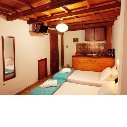 Guesthouse Chryssoula Room 1