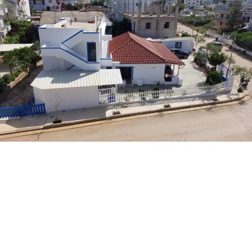 Guesthouse Xhimi