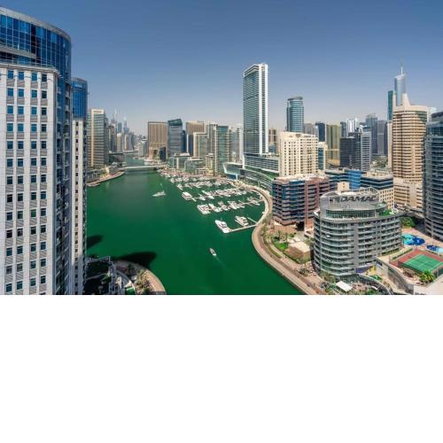 GuestReady - Golden hour in Dubai Marina