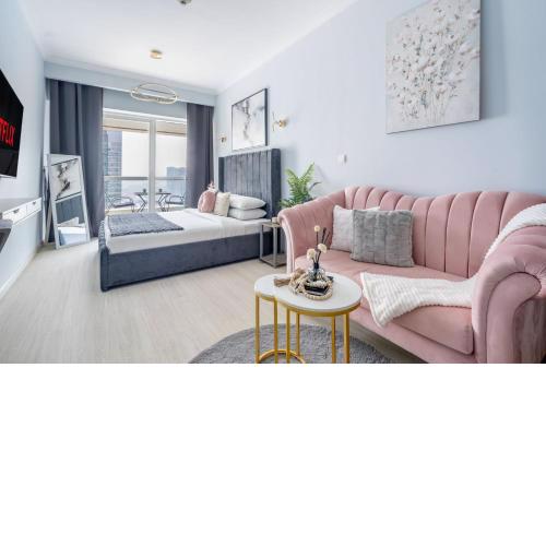 GuestReady - Lavish hideaway with JLT Skyline view
