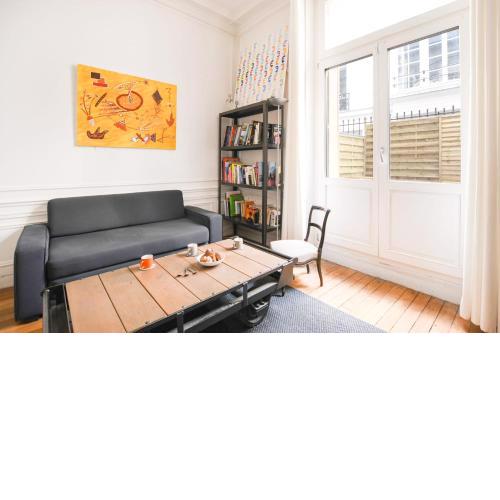 GuestReady - Lovely Bright Flat with Private Patio