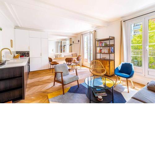 GuestReady - Modernity near Montmartre Cemetery