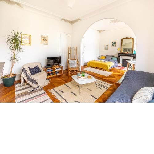 GuestReady - New Light near Place de la Bastille