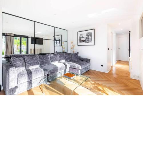 GuestReady - One prime stylish home in Montmartre
