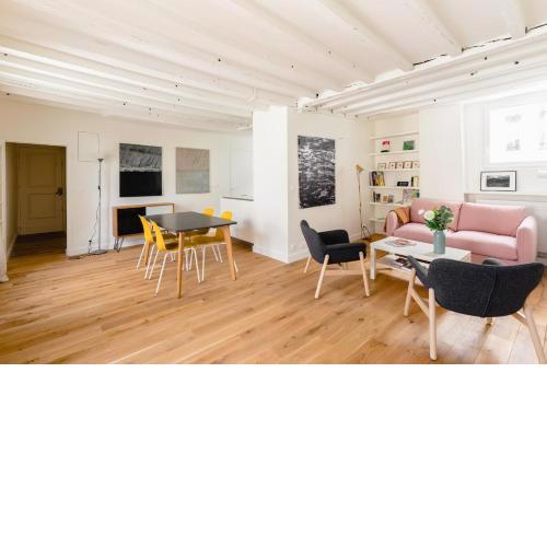 GuestReady - Quiet and Bright Parisian Apartment