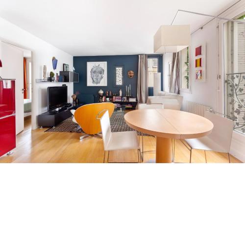 GuestReady - Spacious apartment in the heart of the Marais