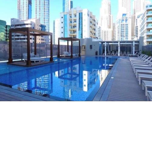 GuestReady - Stunning Marina Apt near the beach