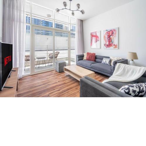 GuestReady - Stylish interiors in Dubai Marina