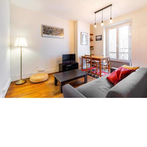 GuestReady - Sunny Apartment near Montmarte