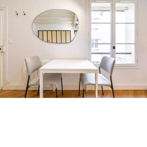 GuestReady - Wabi-Sabi Minimal in Marais