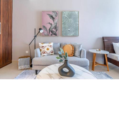 GuestReady - Waltz Of The Flowers in JLT