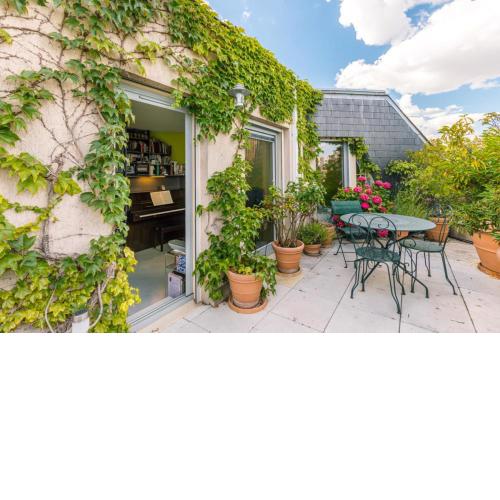 GuestReady- 2 Terrace Duplex with Exceptional View