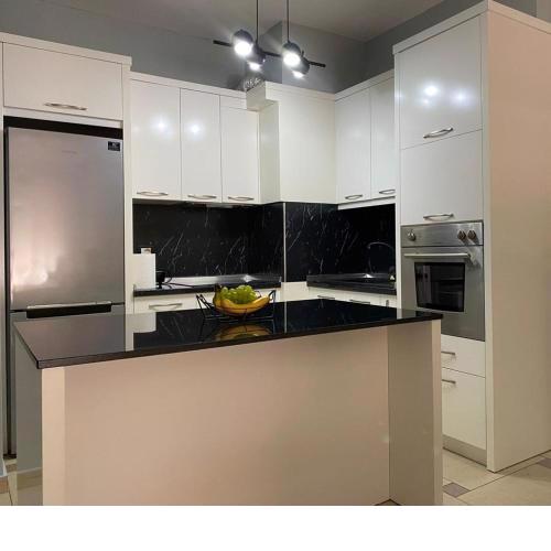 H Apartment