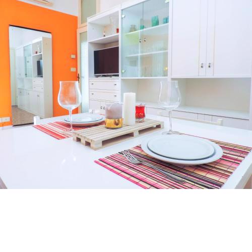 H11 - CENTRO PIAZZA COLOMBO - Parcheggio Privato