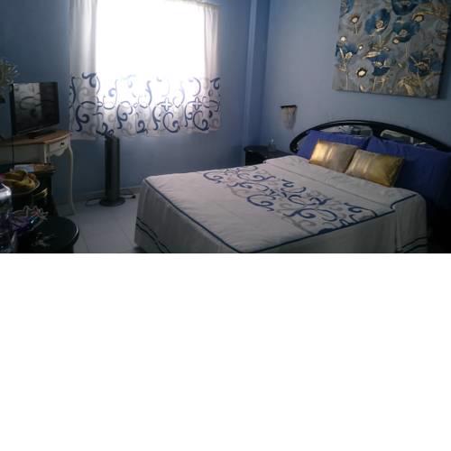 Habitación con baño privado