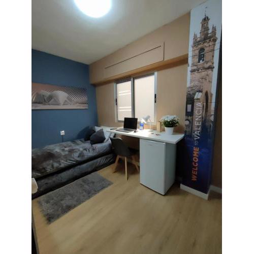 Habitación en alquiler, Valencia / Room for rent, Valencia
