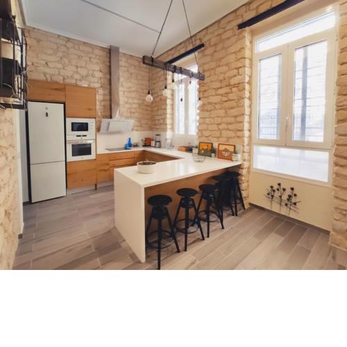 HABITACIÓN PRIVADA EN ALOJAMIENTO DIFERENTE Y CON CALIDAD EN EL CENTRO DE ALICANTE!