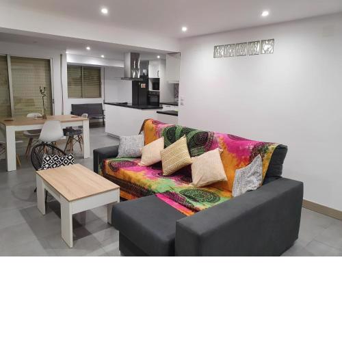 Habitaciones privadas en precioso piso compartido