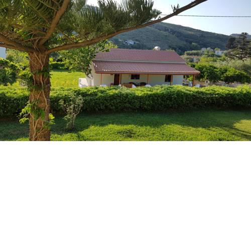 Τhalia's Le Petit House