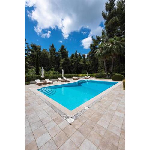 #halu! Luxury Villa w/ Private Pool