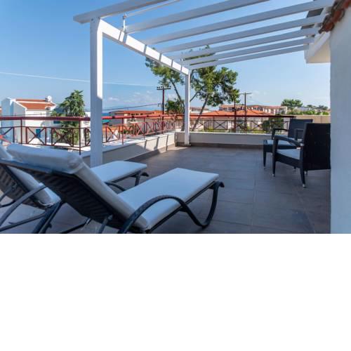 Hanioti Home