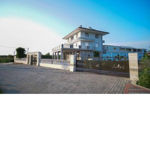 Hanna & Solei Hotel