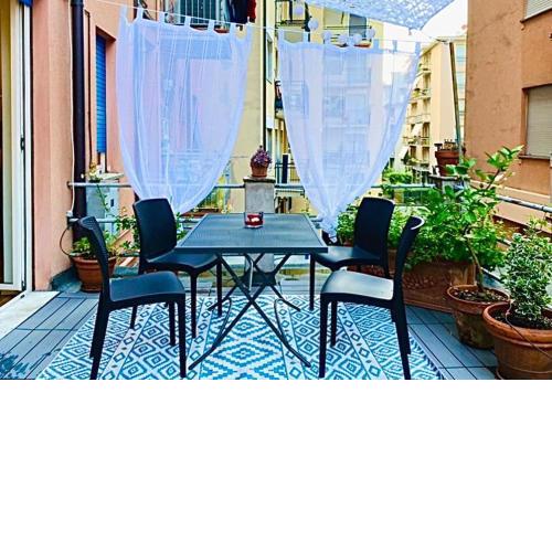 Happy Travelers Apartment