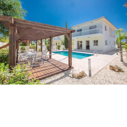 Hara Nissi Villas